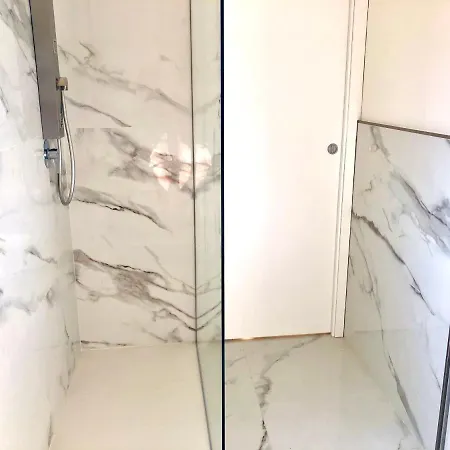 Apartment Mb2 *